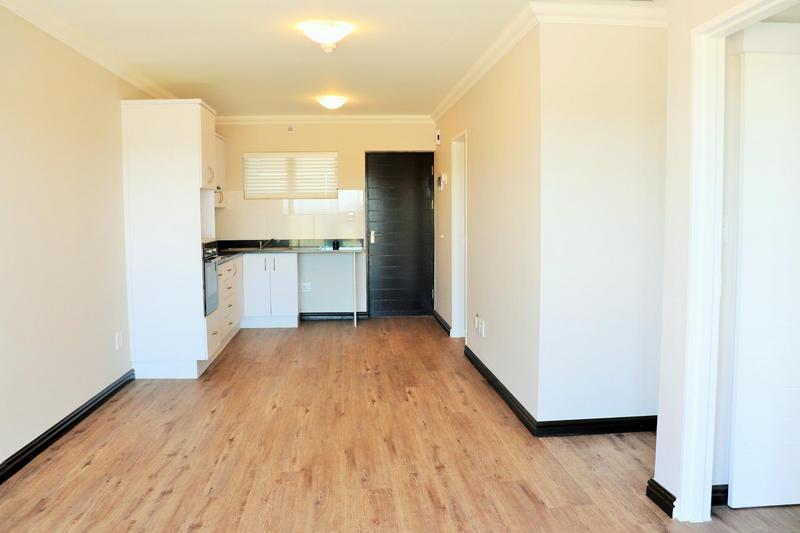2 Bedroom Property for Sale in Buhrein Western Cape